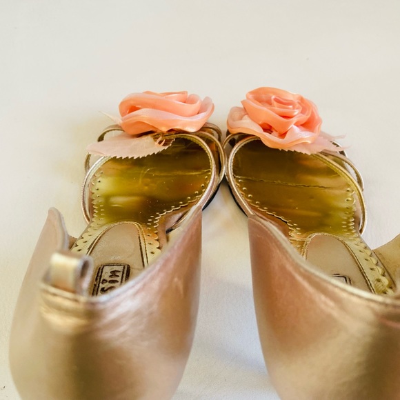Sim Gold Orange Flower Heels SZ 4.5/5 - Picture 5 of 9